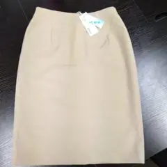 小さいサイズ　シューローズ　新品未使用スカート
