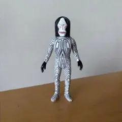 ウルトラ怪獣シリーズ　ダダ　ソフビ