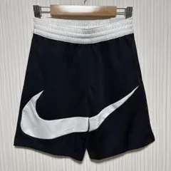 【新品】 Nike ハーフパンツ 150cm