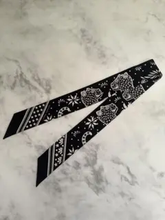 HERMES♡ツイリー花柄 動物柄 黒