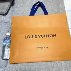 Item thumbnail for item dc7052fa-00c0-4b09-a014-509c065e501a