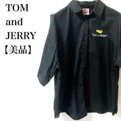 【美品】 TOM and JERRY トムジェリ 刺繍ロゴ プリント 半袖シャツ