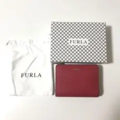 ★FURLA 財布　折りたたみ財布【期間限定お値下げ】
