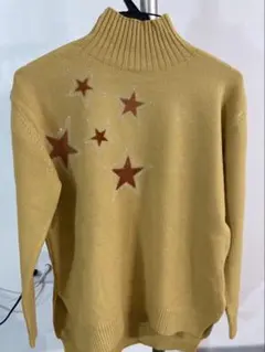 TOPTOPOLO トップトポロ 星デザイン マスタード ハイネックニット