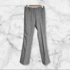 TRUDEA グレー フレアパンツ、スリムフィットデザインパンツ