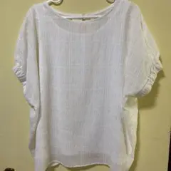 レディースカットソー　ホワイトストライプ柄シャツ　　ブラウス　Ｍサイズ
