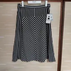新品未使用ピッコーネスカート