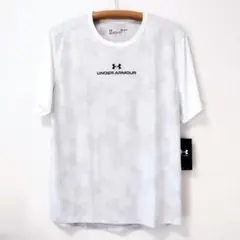 新品未使用　UNDER ARMOUR 　ホワイト　Tシャツ　ルーズフィット　ＭＤ