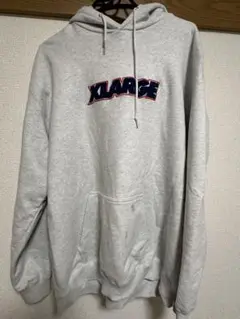 XLARGE グレー パーカー