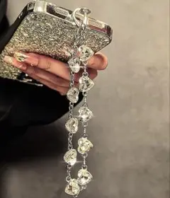 新品 スマホストラップ クリスタル ハート