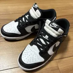 NIKE Dunk Low ブラック/ホワイト パンダダンク