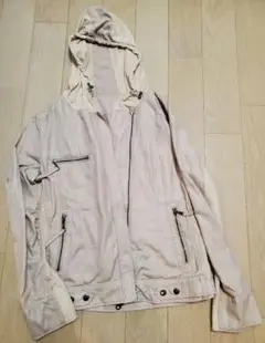 ベージュ フード付きジャケット