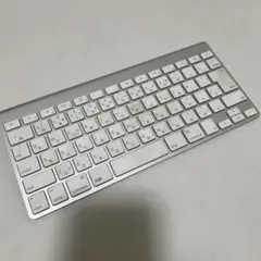 T1227 apple 純正　ワイヤレスキーボード シルバー