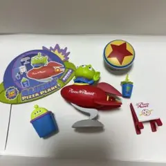 レア！！ ホールマーク ピザプラネット トラック オーナメント 日本未発売 Amazon | HALLMARK - TOY STORY PIZZA PLANET TRUCK 25TH