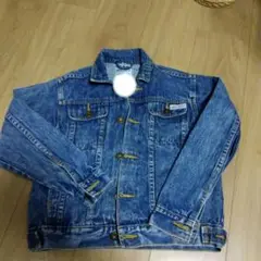 Item thumbnail for item 2bf85bb0-97e9-4682-b33f-7520ec5f8cbc
