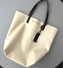 【使用感あり】MARNI PVCバイカラーショッピングバッグ