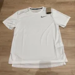 【新品未使用】NIKE RUNNING Tシャツ白色　Mサイズ