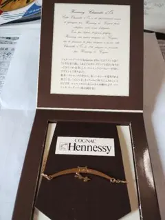 24KGPブレスレット特別限定販売品。Hennessyコニャックのケース入り