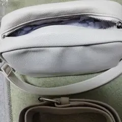 ワイドベルトショルダーバック