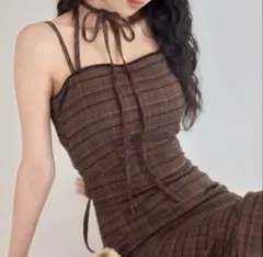 YILON イロン CUTOUT CHECK OP brown