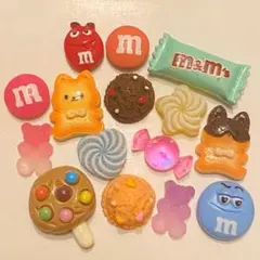 クロックスサンダルアクセサリー　ジビッツチャーム　お菓子　デコパーツ