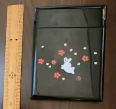 うさぎと桜のデザイン 手鏡　4段階調整可能