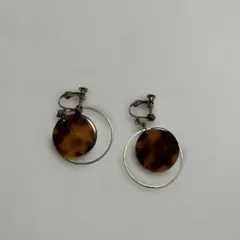 Item thumbnail for item 3aa80cae-c43e-4f39-a1ba-e6e9ccc967b0