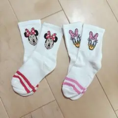 18cm ミニーマウス　デイジーダック キッズ靴下　2足セット