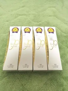 アパガードプレミオ 歯磨き粉 100g×4本 【新品未使用・送料無料】