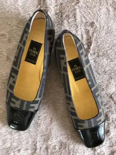 FENDI ズッカ パンプス *未使用*