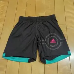 adidas ハーフパンツ 130cm 黒/ターコイズ