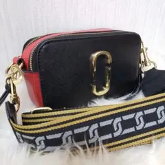 MARC JACOBS カメラバック