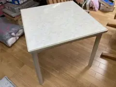 引き取り限定‼️テーブル