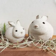 里親様大募集！親子白うさぎの貯金箱