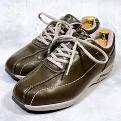 ☆美品☆【ミズノ】ウォーキングシューズ (25) サイドジップ　軽量　茶