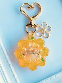 シャカシャカキーホルダー　お花　オレンジ
