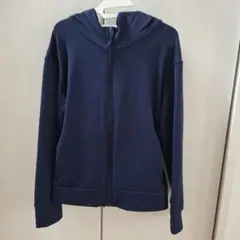 ユニクロ　AIRismメッシュパーカー130cm