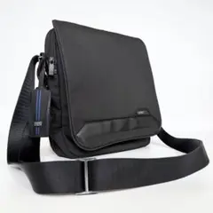 美品　ゼロハリバートン　ショルダーバッグ　ナイロン レザー　フラップ式