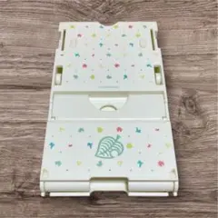 任天堂　ニンテンドー　switch　スタンド　どうぶつの森