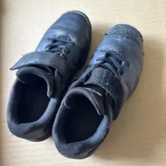 asics ブラック トレーニングシューズ 20.0