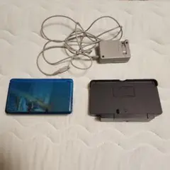 Nintendo 3DS 青色モデル 充電器付き