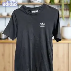 adidas ブラック Tシャツ，バッグプリント Mサイズ