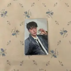 Hollow stray kids スンミン　カード