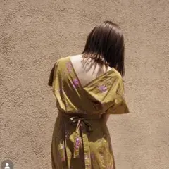 美品 トゥモローランド ソレイアード
