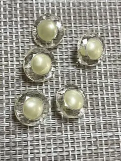 Item thumbnail for item cbbef7a3-ac7a-498f-bd7b-6c861ce1ee1e