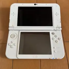 new Nintendo 3DS LL ホワイト 2016年製
