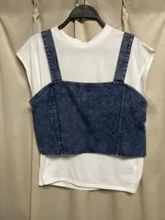 Tシャツとデニムビスチェのアンサンブル新品