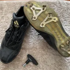 adidas 野球スパイク