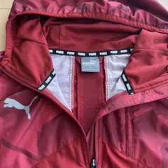 Puma 幾何学模様 レッド ウィンドブレーカー