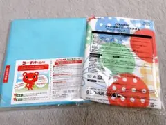 新品 未開封 コープ共済 オムツ替えシート＆ベネッセ フード付きベビーバスタオル